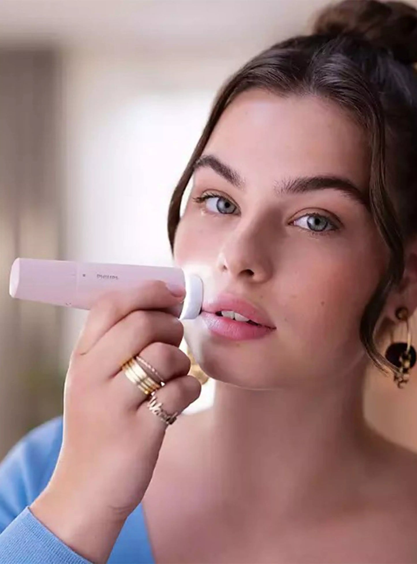 Depiladora Facial Philips Serie 5000 — Control facial instantáneo sin dolor